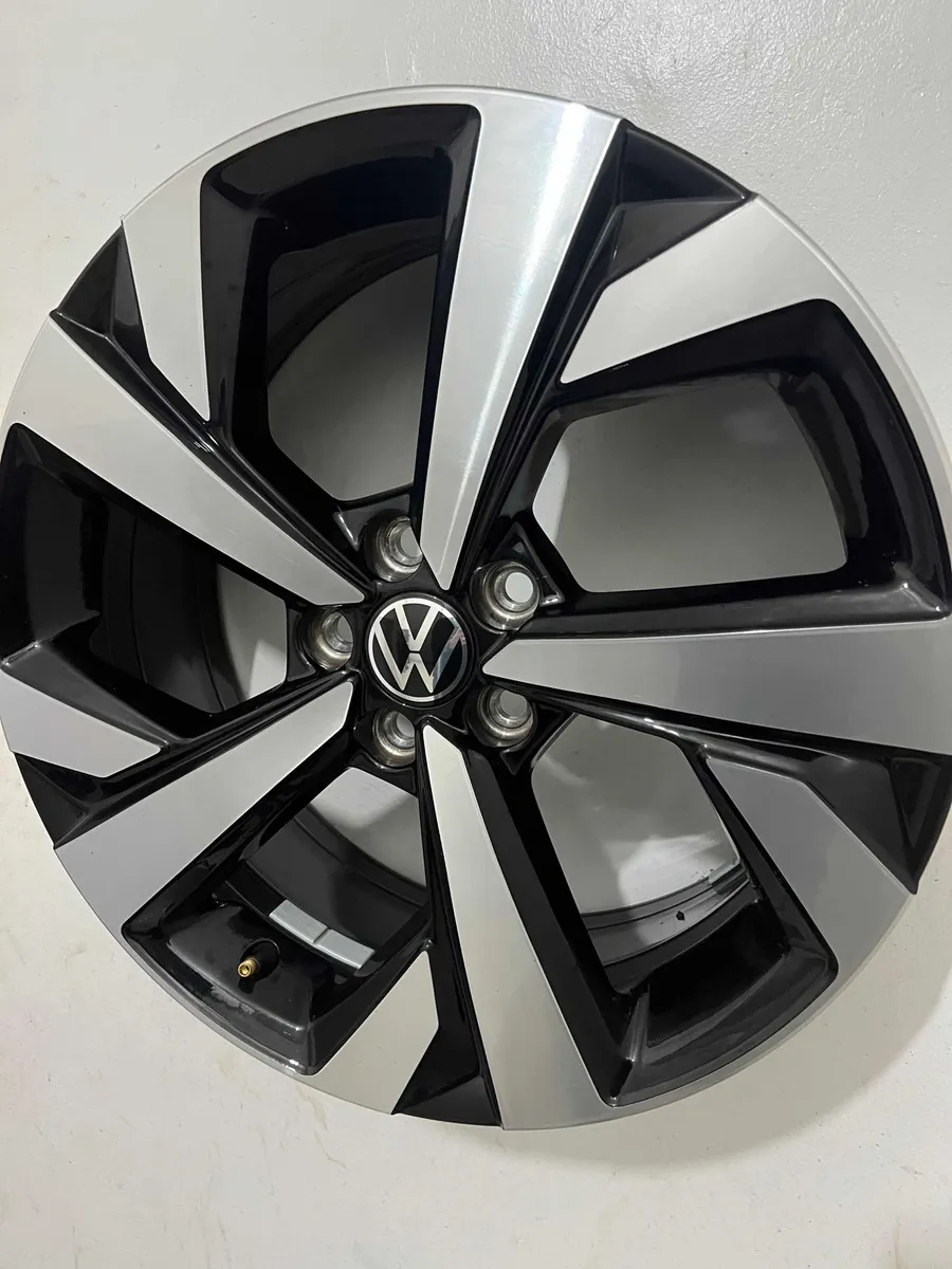 LLanta Vw Nivus Highline Aro 17 Original (Unidad) - Imagem 3