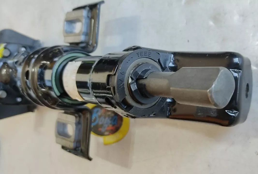 Columna dirección corsa 1994 al 2002 93333954 - Imagem 3