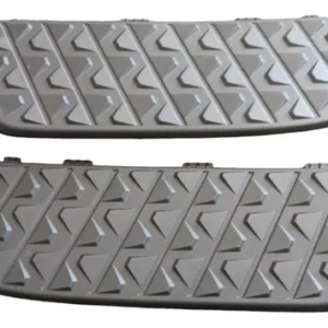 Par de pisadera de parachoques trasero New Montana 2023/2024