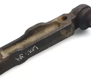 Brazo Superior Suspensión Delantera Izquierda Iveco 2012/ 2018 usada