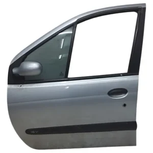 Puerta Delantera Izquierda Renault Scenic 2006 Sin Accesorios (Usado)