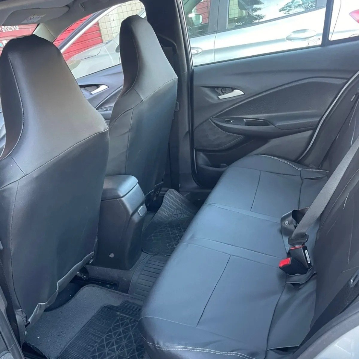 Fundas de cuero para asientos de Kwid (2017-2025) - Imagem 3